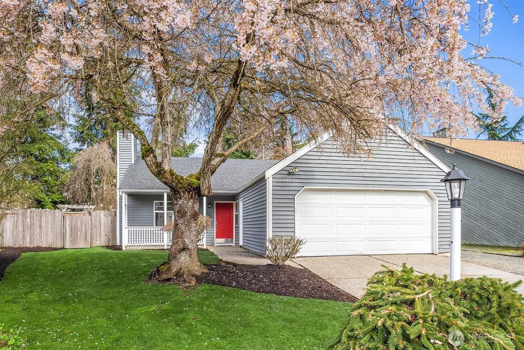 Photo of 22301 19th Avenue SE, Bothell, WA 98021 (MLS # 2349288)