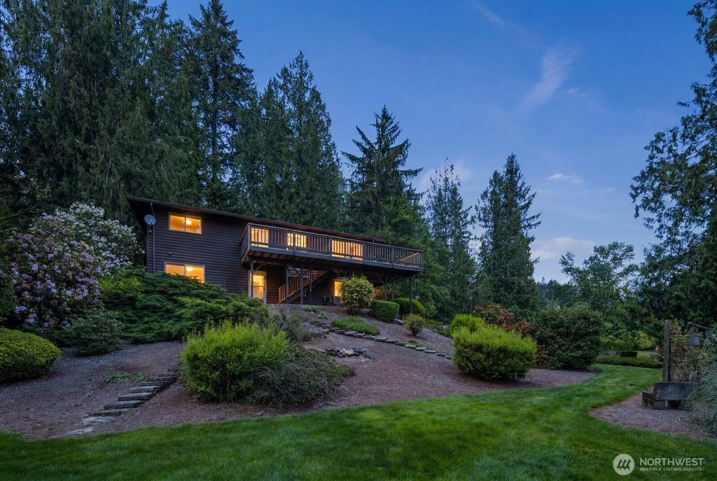 Photo of 704 N Machias Rd RD, Lake Stevens, WA 98258 (MLS # 2530886)