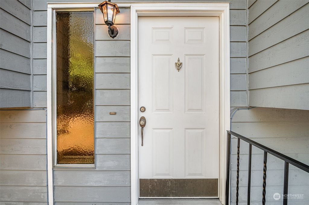 Photo of 21909 1st Avenue W, Bothell, WA 98021 (MLS # 2259444)