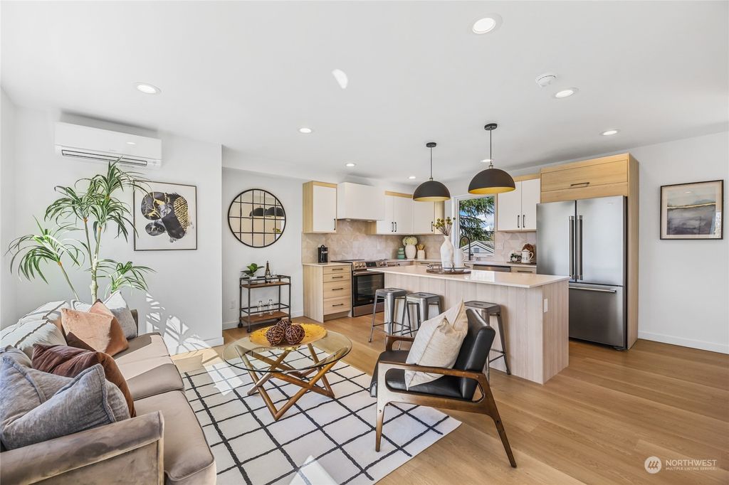 Photo of 4032 48th Avenue SW, Seattle, WA 98116 (MLS # 2218552)