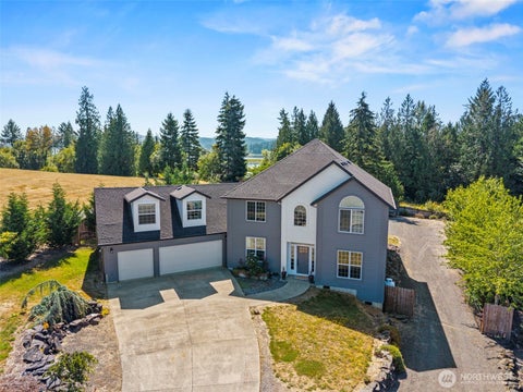 Photo of 106 Silver Shores Drive, Silverlake, WA 98645 (MLS # 2561957)