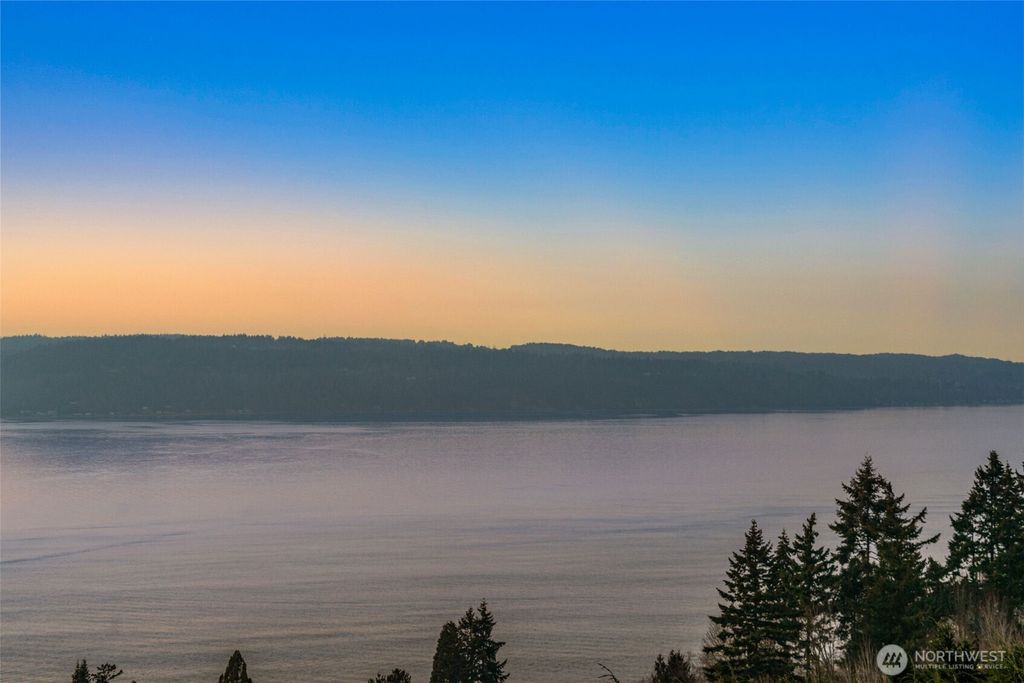 Photo of 5735 Sunset Lane, Mukilteo, WA 98275 (MLS # 2353322)