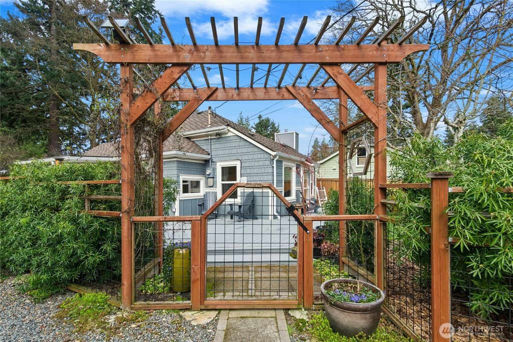 Photo of 14051 1st Avenue NW, Seattle, WA 98177 (MLS # 2490936)