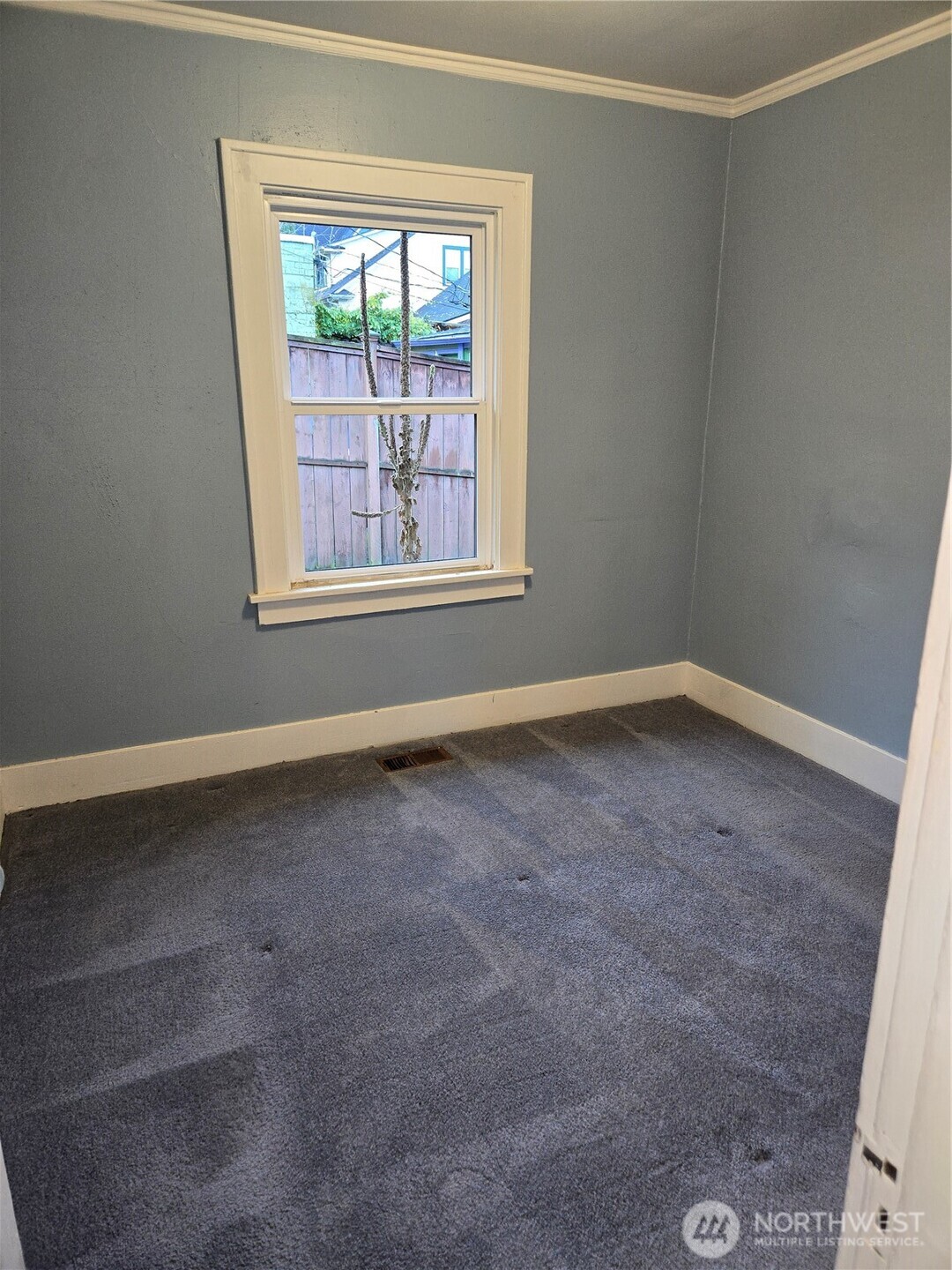 508 Gladstone Street