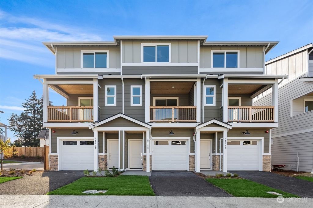 Photo of 18141 1st Place SW #E19, Normandy Park, WA 98166 (MLS # 2030753)