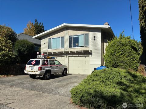 Photo of 824 NW 64th Street, Seattle, WA 98107 (MLS # 2459846)