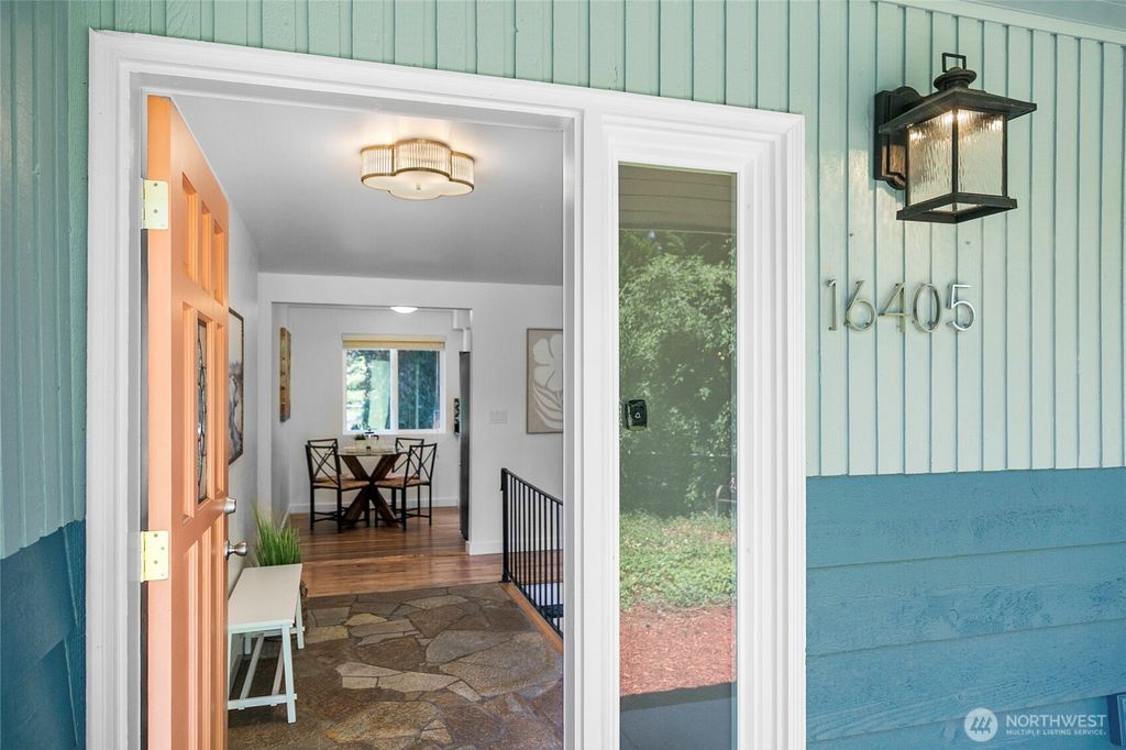 Photo of 16405 Burke Avenue N, Shoreline, WA 98133 (MLS # 2411904)