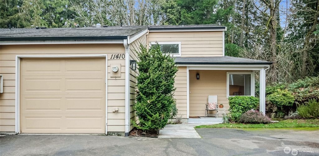 Photo of 11410 102nd Court NE #27, Kirkland, WA 98033 (MLS # 2371006)