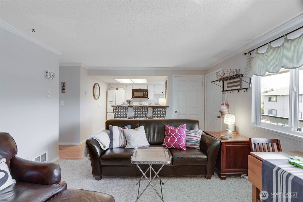 Photo of 1420 48th St #B10, Long Beach, WA 98631 (MLS # 2469076)