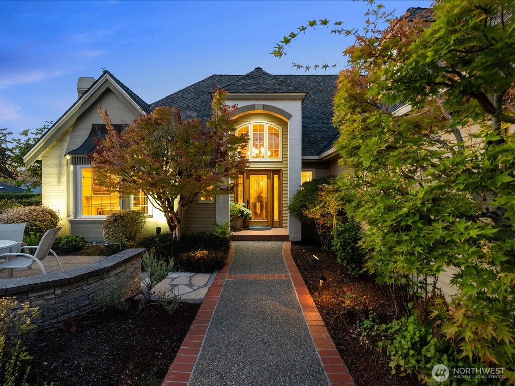 Photo of 9804 Marine View Drive, Mukilteo, WA 98275 (MLS # 2420662)