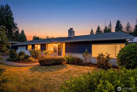Photo of 105 161st Street SE, Bothell, WA 98012 (MLS # 2568537)