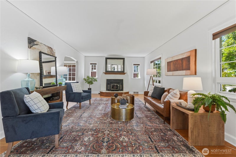 915 Highland Drive