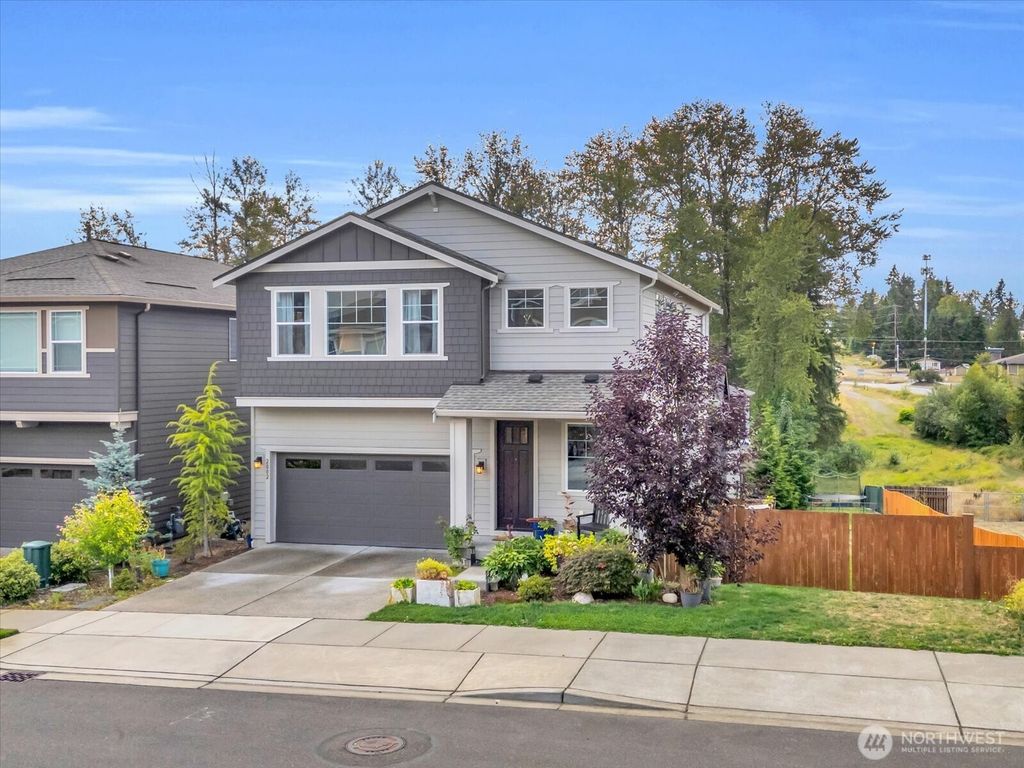 Photo of 2002 106th Avenue SE, Lake Stevens, WA 98258 (MLS # 2433461)