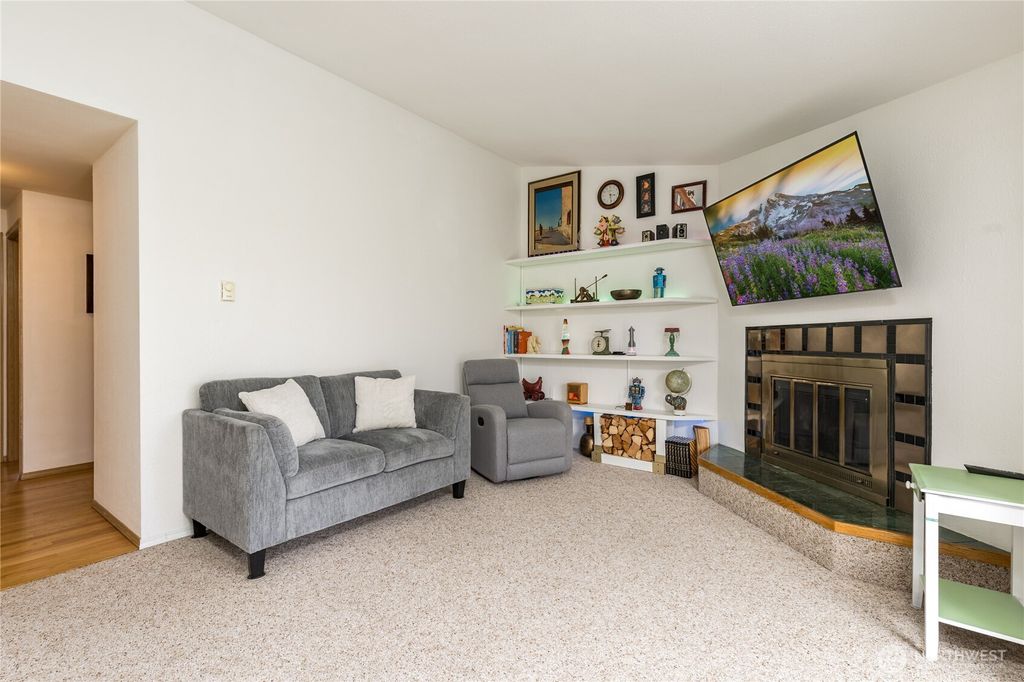 Photo of 1872 Central Place S #H76, Kent, WA 98030 (MLS # 2354833)