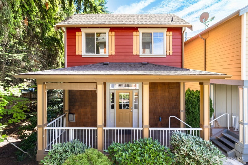 6625 SW 198th Place