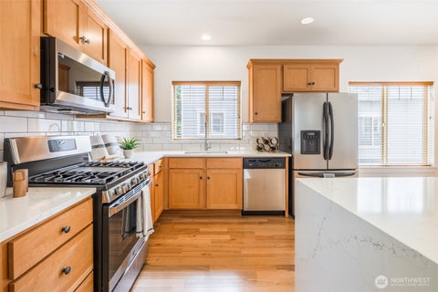 Photo of 6625 SW 198th Place, Lynnwood, WA 98036 (MLS # 2534919)
