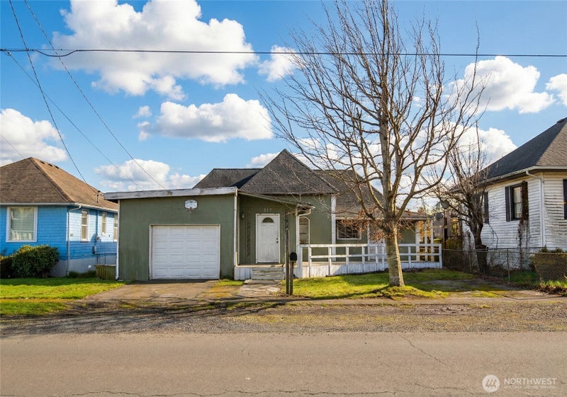 317 W King Street