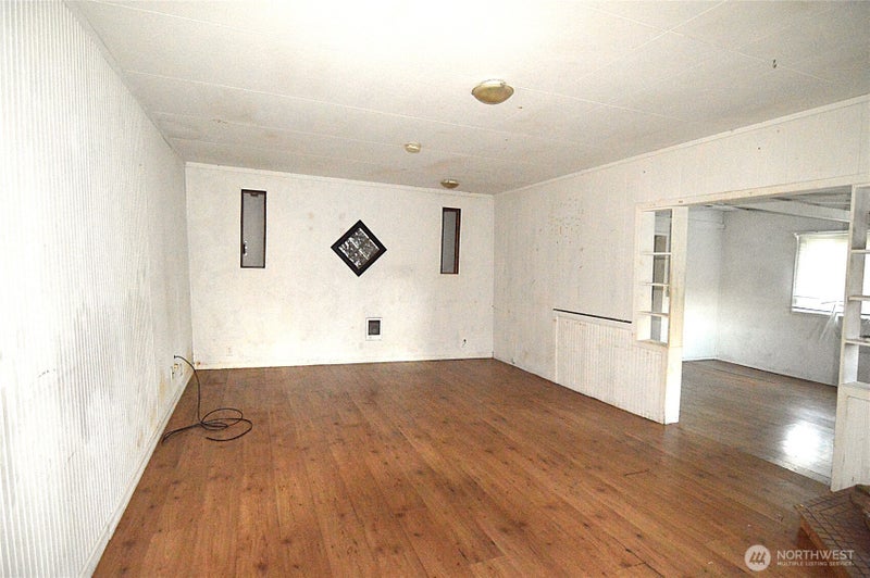 317 W King Street