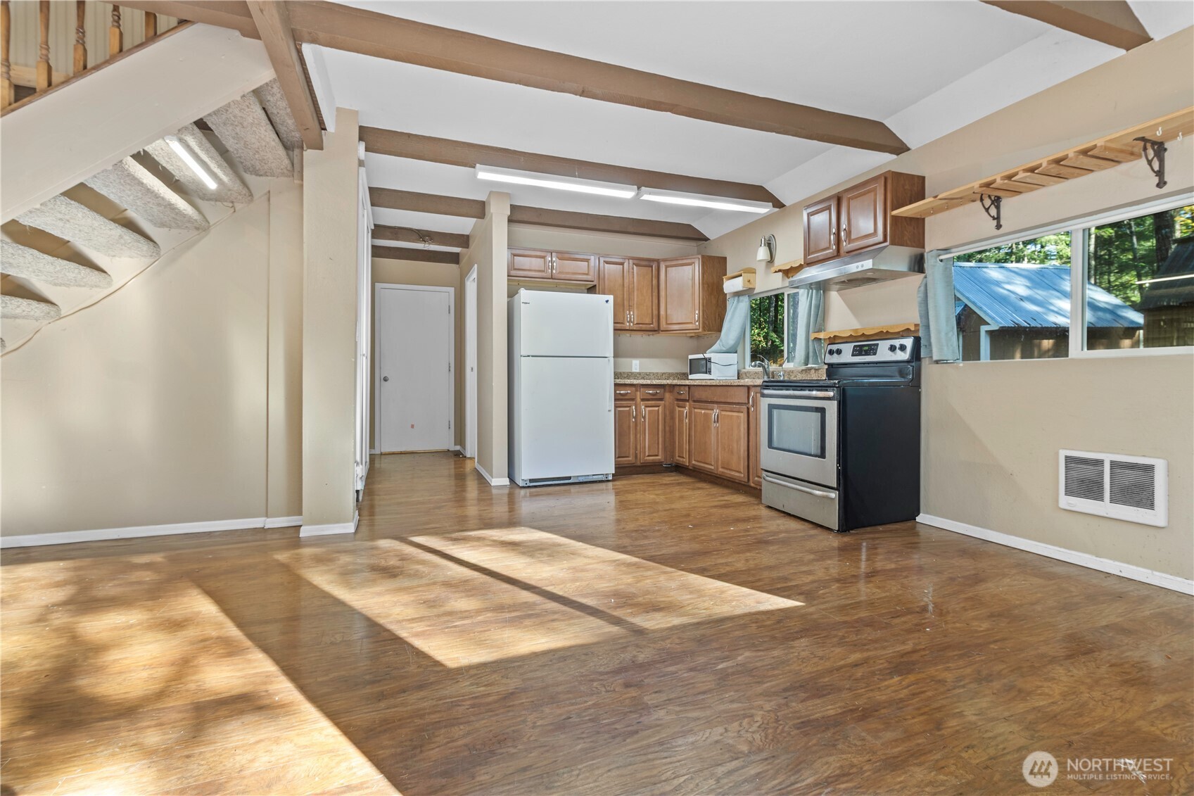 71 N Hamma Hamma Drive E