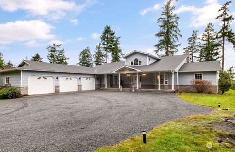 A home in Oak Harbor