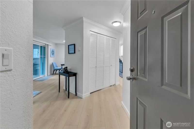 23410 18th Avenue S J102
