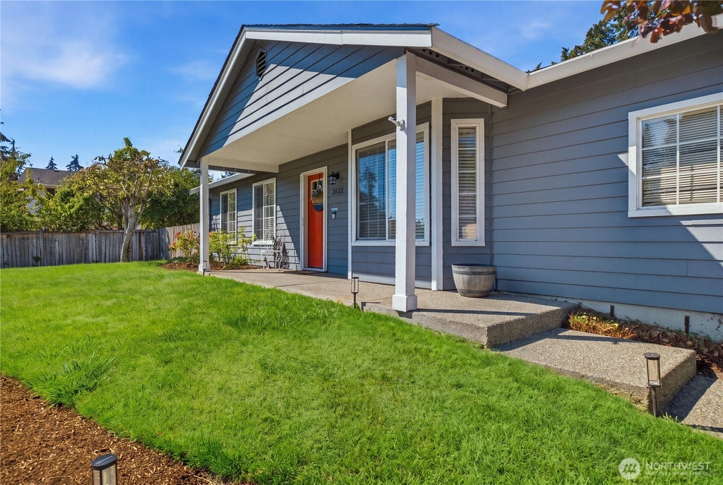 Photo of 2622 S 362nd Place, Federal Way, WA 98003 (MLS # 2573245)
