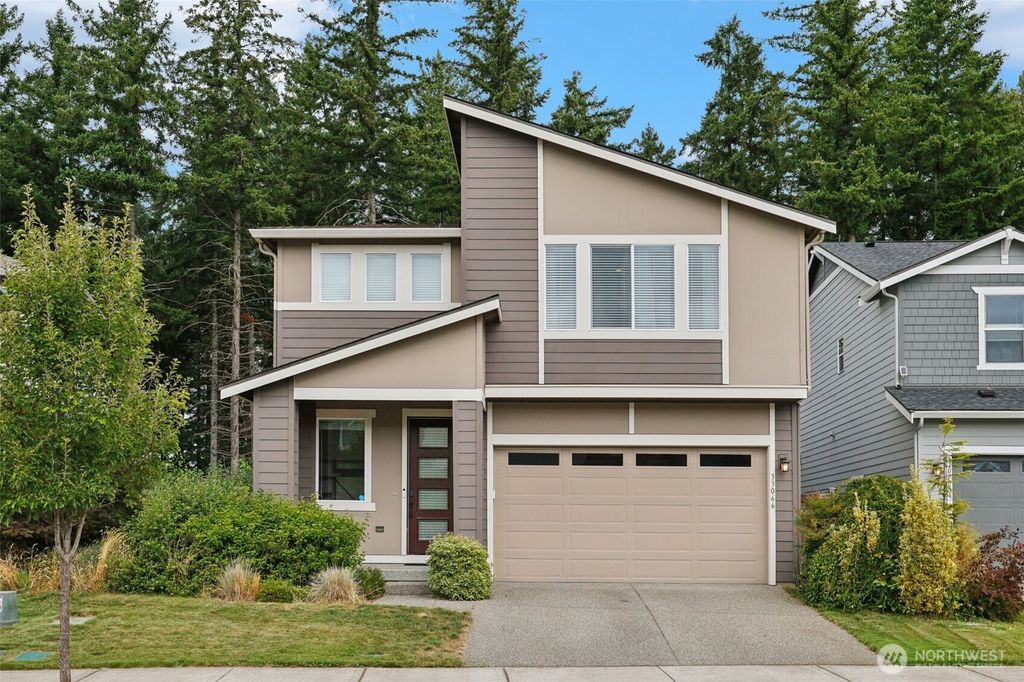 Photo of 33066 SE Stevens St St, Black Diamond, WA 98010 (MLS # 2370527)