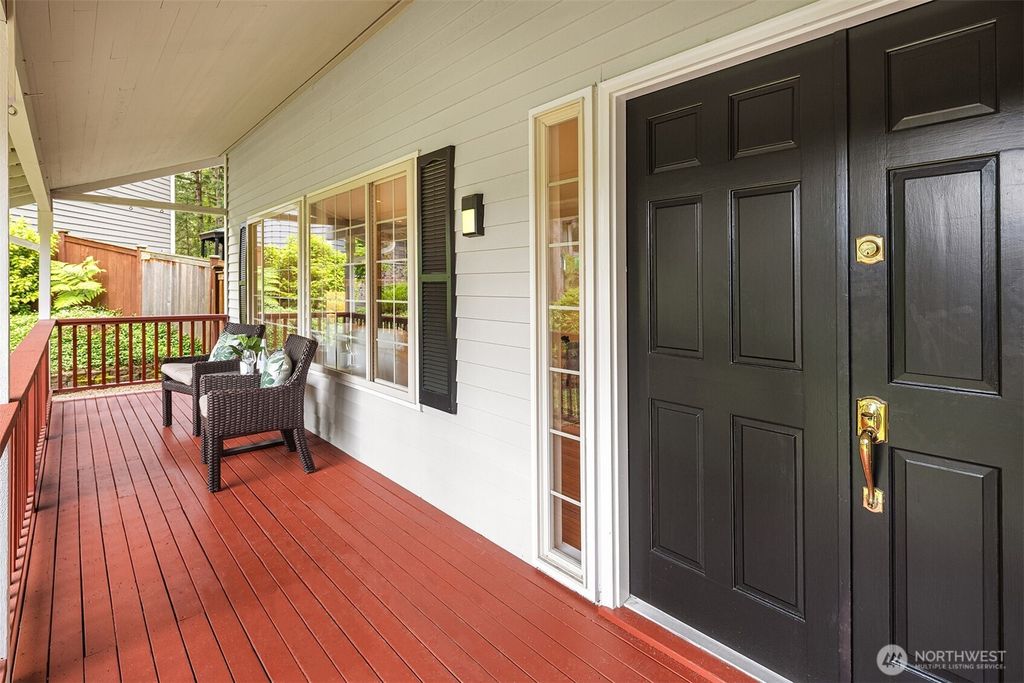 Photo of 7915 146 Avenue NE, Redmond, WA 98052 (MLS # 2363720)