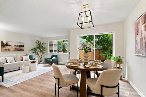 Photo of 10017 NE 138th Place #B4, Kirkland, WA 98034 (MLS # 2567961)