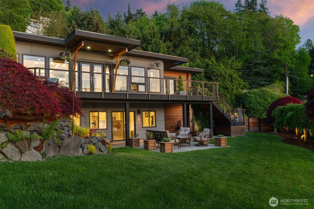 Photo of 16411 75th Place W, Edmonds, WA 98026 (MLS # 2371122)