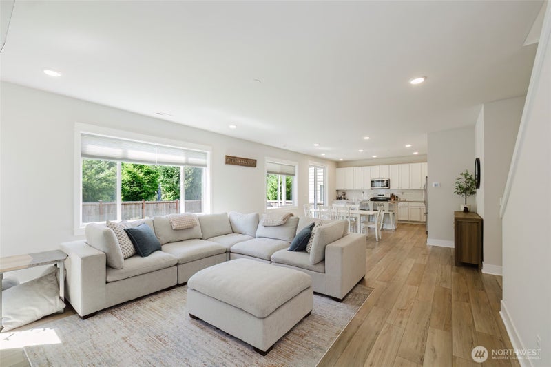 4436 Hibiscus Circle SW