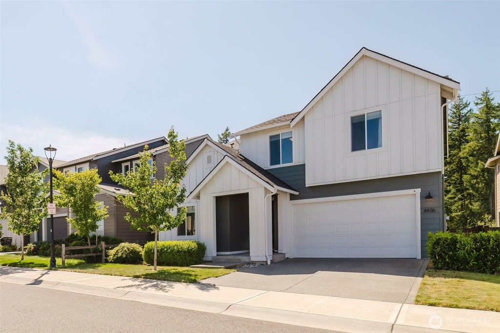 Photo of 4436 Hibiscus Circle SW, Port Orchard, WA 98367 (MLS # 2569575)