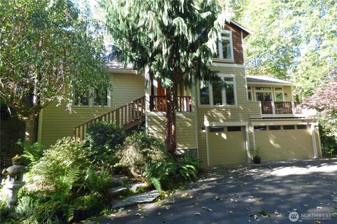 Photo of 3014 21st Avenue SE, Olympia, WA 98501 (MLS # 2428446) Photo of 3014 21st Avenue SE, Olympia, WA 98501 (MLS # 2428446)