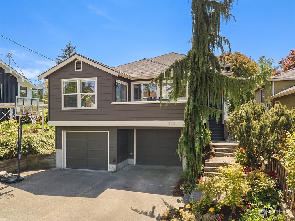 Photo of 4123 SW Elmgrove Street, Seattle, WA 98136 (MLS # 2068017)
