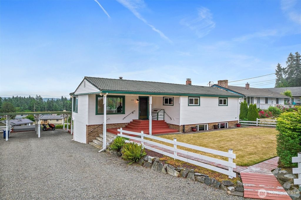 Photo of 29432 59th Avenue S, Auburn, WA 98001 (MLS # 2393181)
