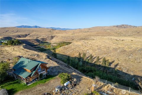 Photo of 391 Indian Dan Canyon Road, Brewster, WA 98812 (MLS # 2514956)