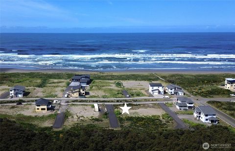1505 Beach Glass Lane Westport WA 98595