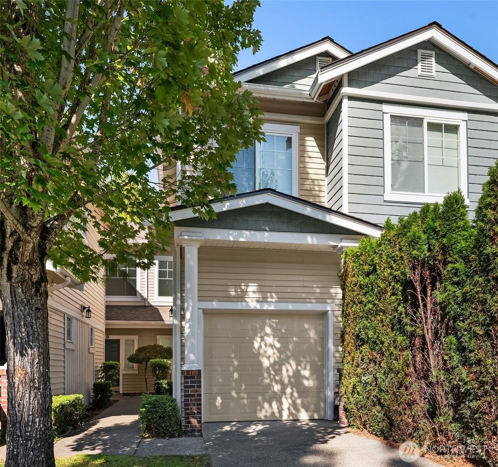Photo of 200 S 48th Street #E, Renton, WA 98055 (MLS # 2434128)