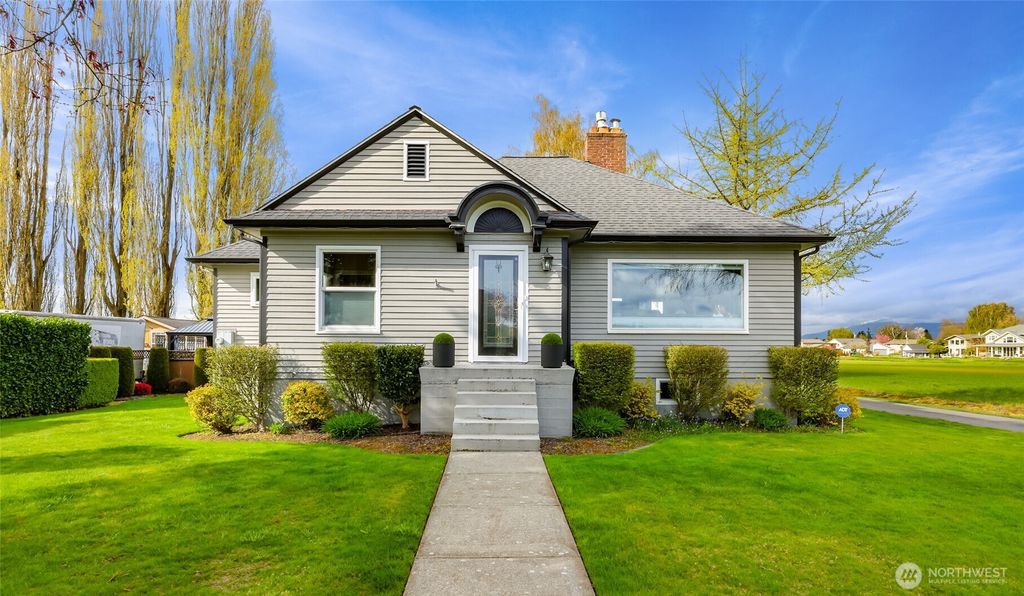 Photo of 17645 McLean Road, Mount Vernon, WA 98273 (MLS # 2508545)