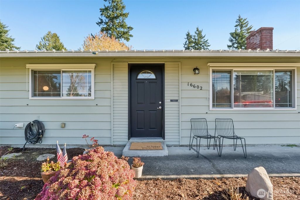 Photo of 16602 126th Avenue SE, Renton, WA 98058 (MLS # 2452798)