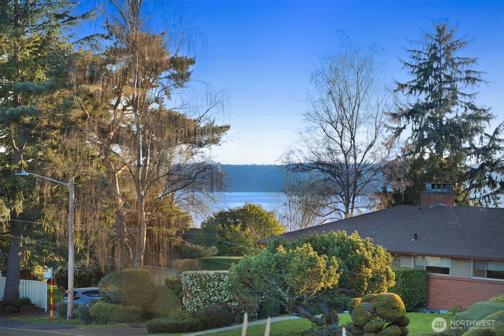 Photo of 10850 Marine View Drive SW, Seattle, WA 98146 (MLS # 2499504)