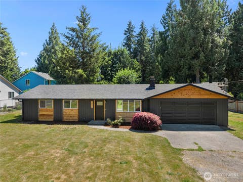 Photo of 7610 Greenridge Loop SW, Olympia, WA 98512 (MLS # 2543316)