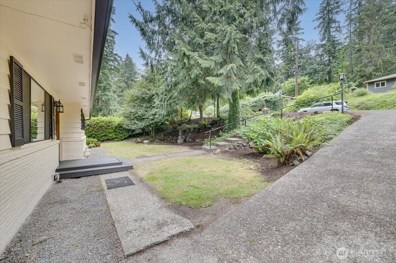 15062 SE 44th Street