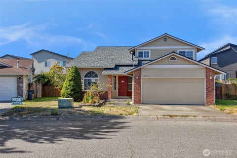 Photo of 17628 27th Avenue NE, Marysville, WA 98271 (MLS # 2585981)
