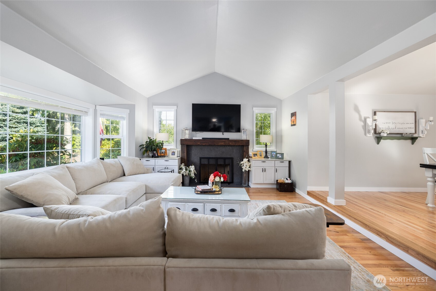 302 S Waugh Road
