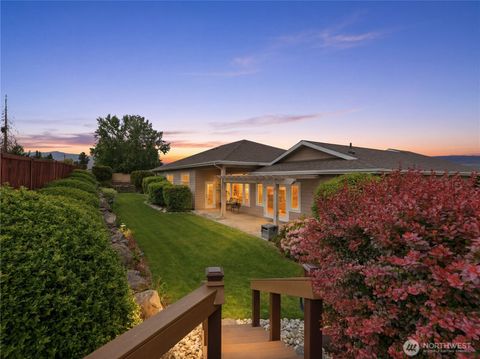 Photo of 1845 Maple Street #22, Wenatchee, WA 98801 (MLS # 2518939)