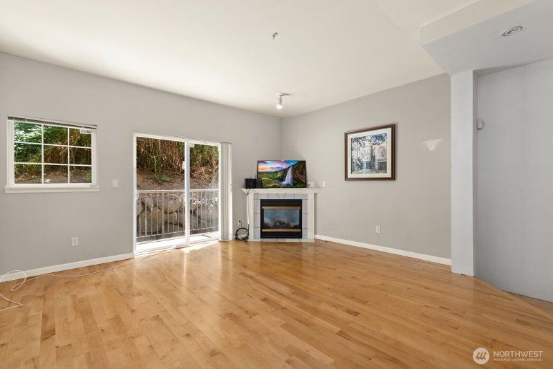 1800 NE 40 Street B-4