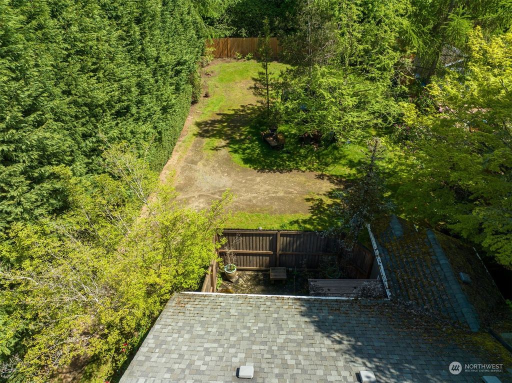 Photo of 108 6th Street S, Kirkland, WA 98033 (MLS # 2068970)