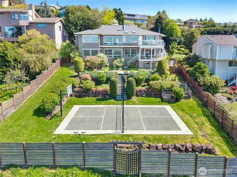 13712 SE 44th Street Bellevue WA 98006