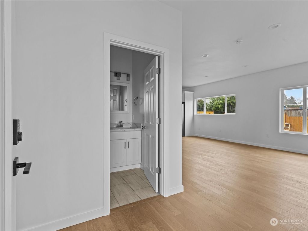 Photo of 5343 S Fountain Street, Seattle, WA 98178 (MLS # 2200756)